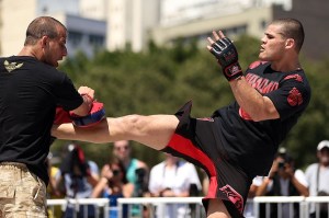 UFC153_OpenWorkouts_091