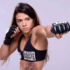 claudia gadelha UFC  MMA