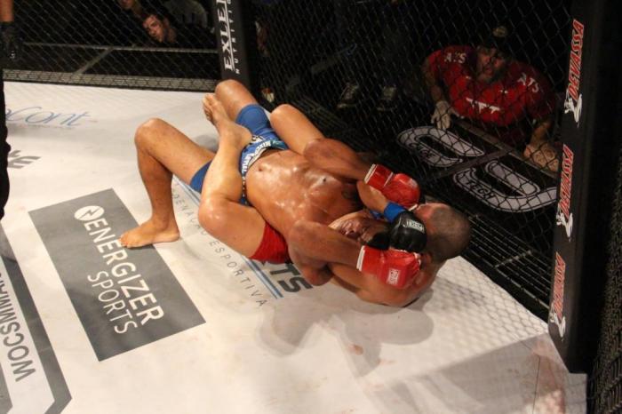 André Tadeu finalizou Wellington Vicente na luta principal do Wocs 38