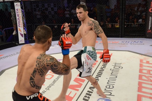 Premium Fight (2)