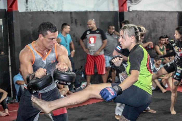 As mulheres também tiveram espaço nos testes do XFC em Belo Horizonte. Foto Carol Correia