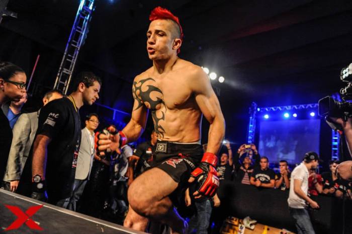 O peso-galo Julio Xaropinho entra em ação pela segunda vez no XFC