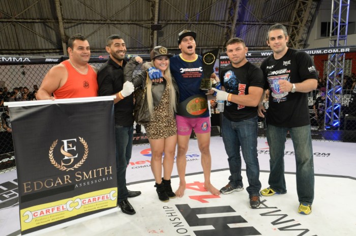 Boy Doido com seu novo cinturão