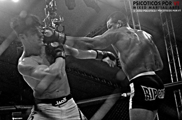 Cowboy venceu o ex Tuf Peregrino em sua luta antes de assinar com o UFC