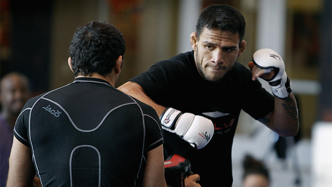 Rafael dos Anjos - Foto: Divulgação UFC