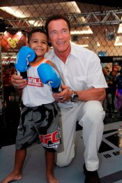 Arnold mostra alegria por incentivar novos talentos