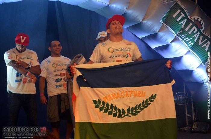 Ronys Torres encara Wallace Lopes na primeira defesa do título dos leves 