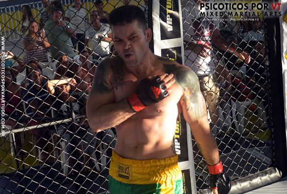 Uanderson Brito comemora sua vitória