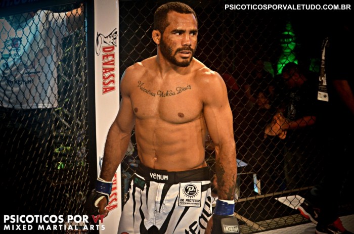 Giovani vem de um GP em Portugal onde fez 2 lutas em uma só noite.