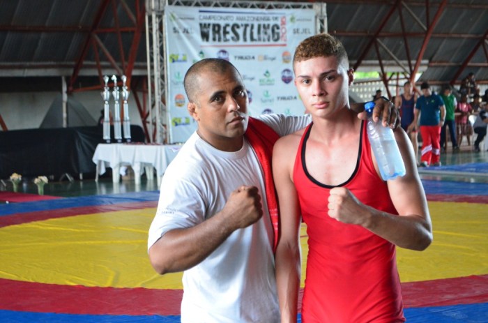 Wrestling - Emerson Henrique e Paulo Artur - Equipe Pró-Fitness - by Emanuel Mendes Siqueira