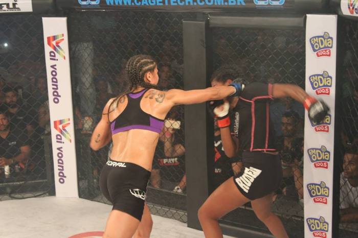 istela solta bomba no rosto de Karol - Foto: Divulgação/Cufa