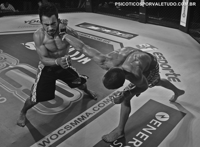 Thiago Araújo em um lindo swing em Gustavo Fabrício