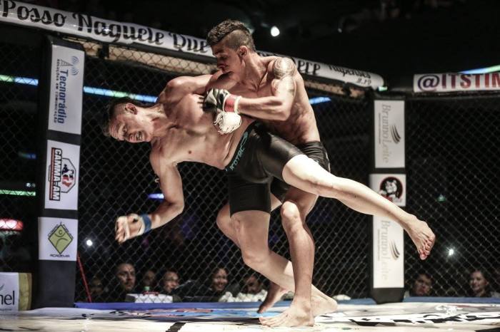 Its Time Combat 6 - luta da noite - Luan Fernandes vence Lucas Ananias -  by Michael Dantas