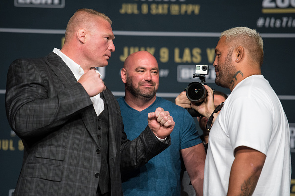 LAS VEGAS, NV - JULY 06:  (L-R) Brock Lesnar and Mark Hunt face off during the UFC 200: Press Conference in KA Theater at MGM Grand Hotel & Casino on July 6, 2016 in Las Vegas, Nevada. (Photo by Brandon Magnus/Zuffa LLC/Zuffa LLC via Getty Images)