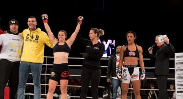 Nina Loch estreou em 2016 no MMA e quer vitória no WGP. Foto: Reinaldo Reginato
