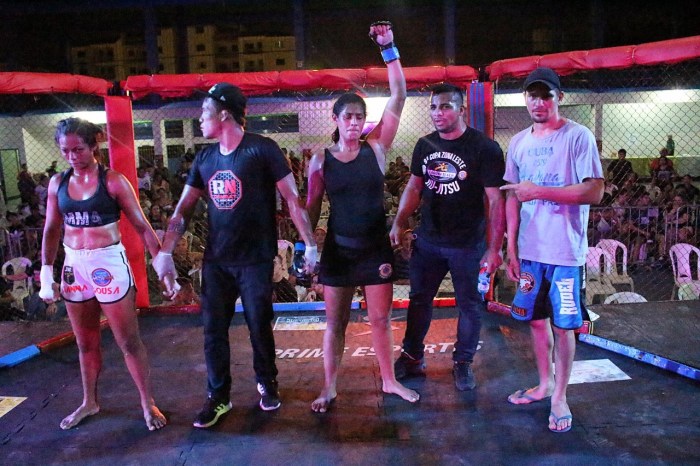 thumbnail_rnc1-mma-carol-santos-venceu-dianna-sousa-foto-3-by-emanuel-mendes-siqueira