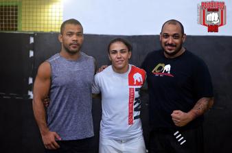 Jessica Andrade com Rafael Rec responsável pelo inicio de seu camping para o próximo UFC